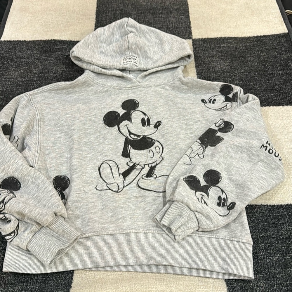 Zara and Disney Mickey Mouse Cropped Sweatshirt Size 10